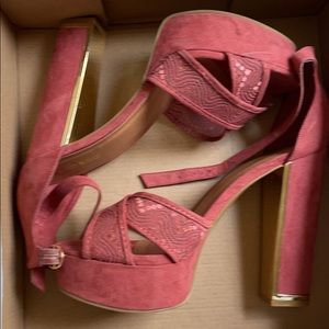 Women’s 6 inch heel